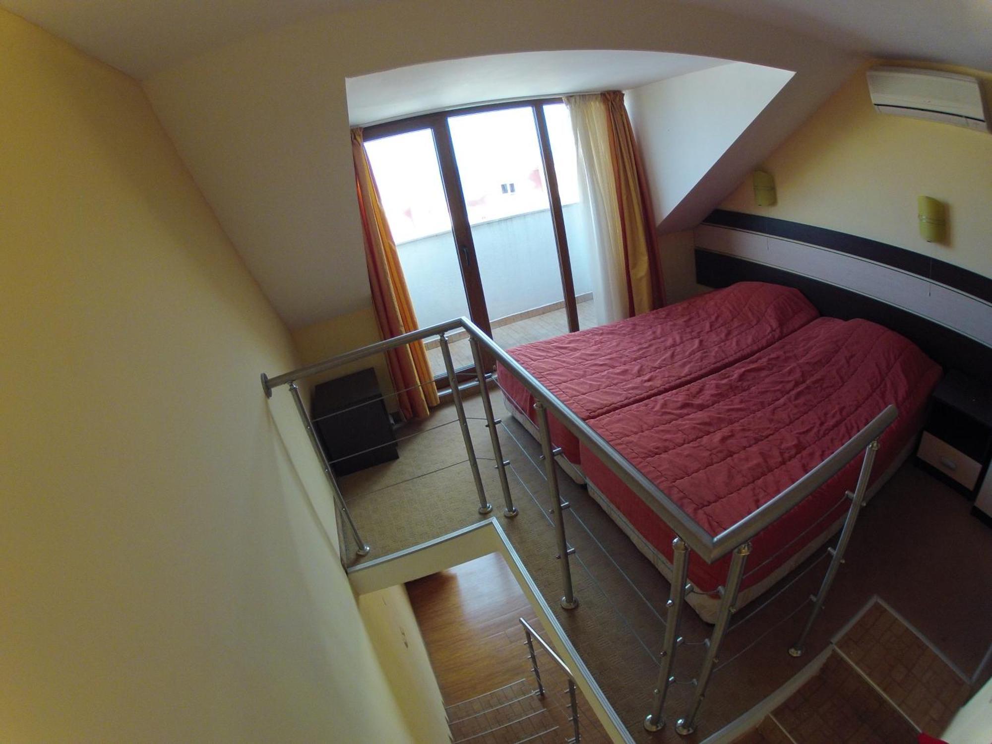 Hotel Apolis 索佐波尔 外观 照片